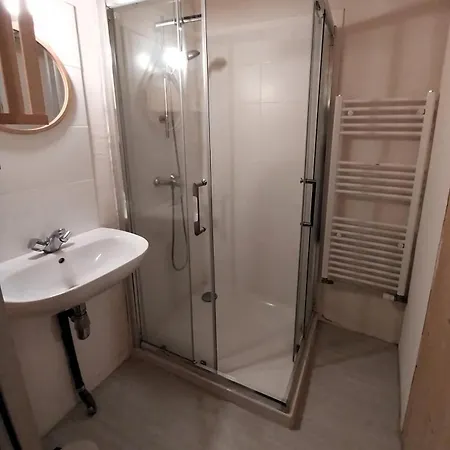 En Village 5 Couchages Apartment *